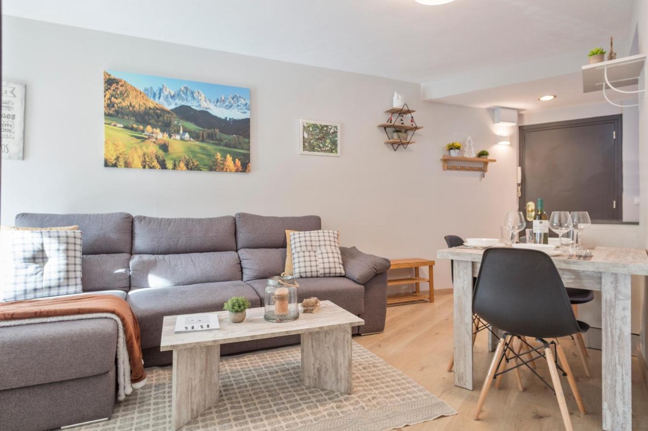 Naut AranApartamento Renovado Baqueira 1500アパートメント エクステリア 写真