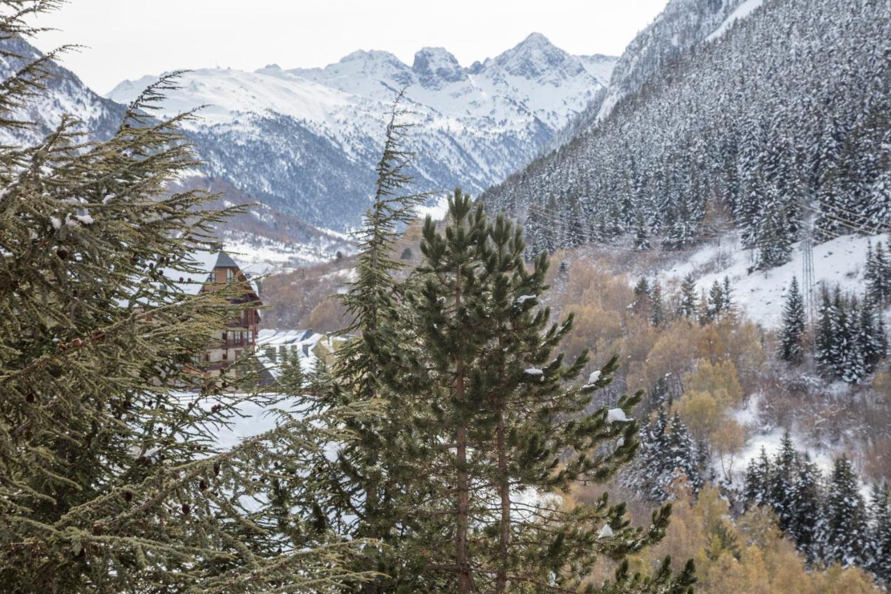 Naut AranApartamento Renovado Baqueira 1500アパートメント エクステリア 写真